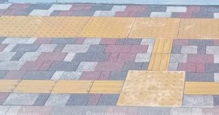 Купить тактильную бетонную плитку по цене от 761 руб. в Отрадном
