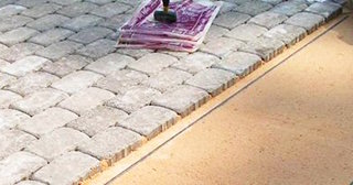 Укладка плитки на даче в Отрадном: цена от 870 руб., доступно и качественно
