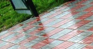 Профессиональная укладка цементной тротуарной плитки в Отрадном в октябре
